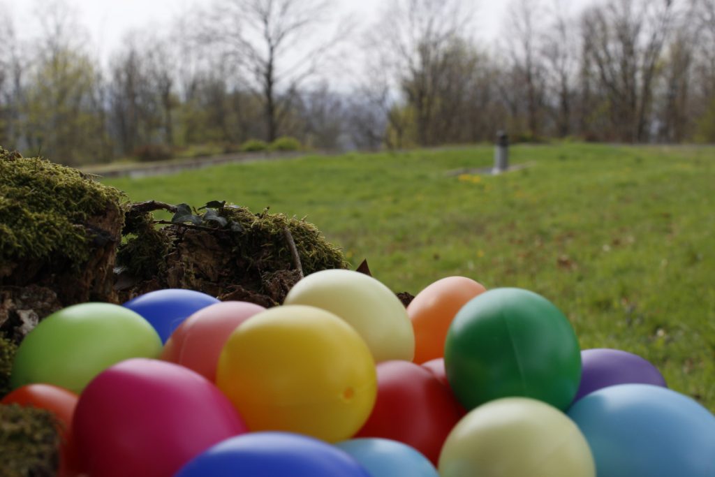 Chasse aux œufs à la chapelle de Ronchamp ©La Porterie/Tous droits réservés